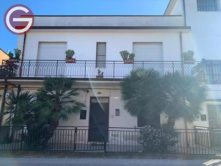 Immagine 1 di Appartamento in vendita  in Via San Giovanni de Rossi a Taurianova