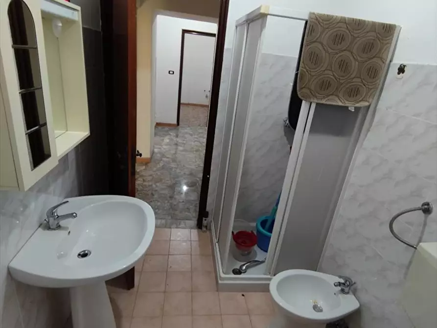 Immagine 5 di Appartamento in affitto  a Taurianova