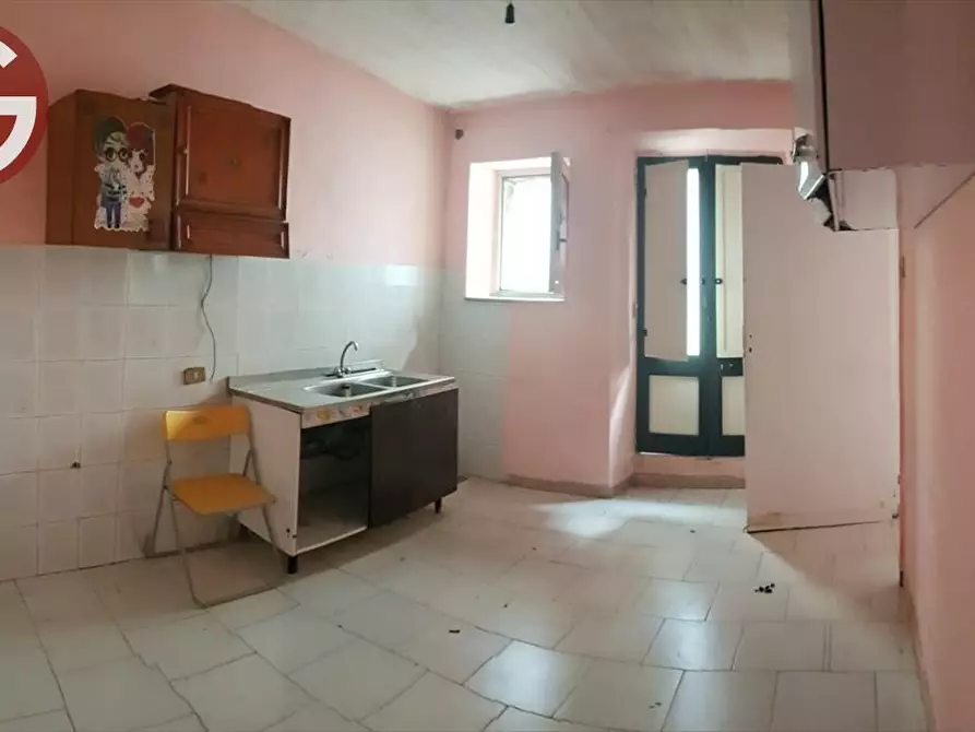 Immagine 4 di Casa indipendente in vendita  a Taurianova