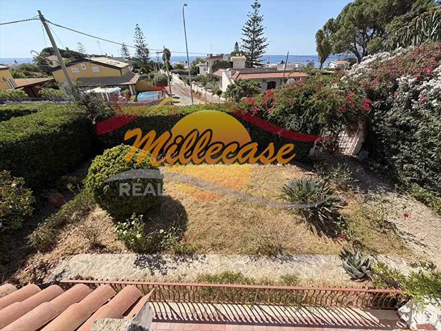 Immagine 21 di Villa in vendita  in viale dei lidi a Siracusa