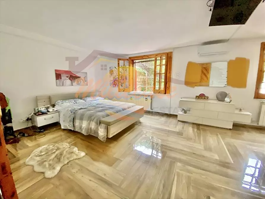 Immagine 30 di Villa in vendita  in VIA MARIA LIUGI MONTI a Siracusa