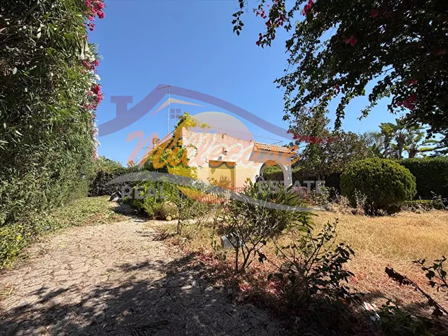 Immagine 7 di Villa in vendita  in viale dei lidi a Siracusa