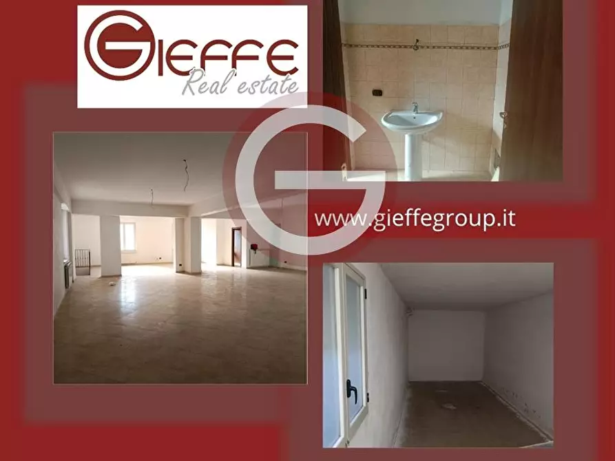 Immagine 1 di Locale commerciale in vendita  a Taurianova