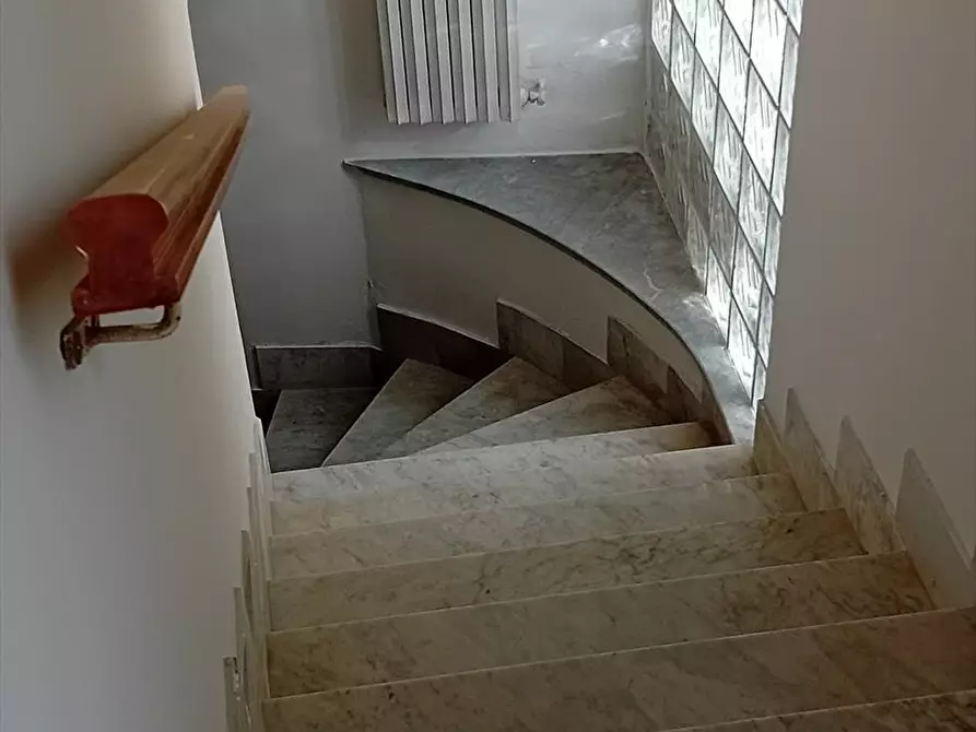 Immagine 7 di Casa indipendente in vendita  a Baronissi