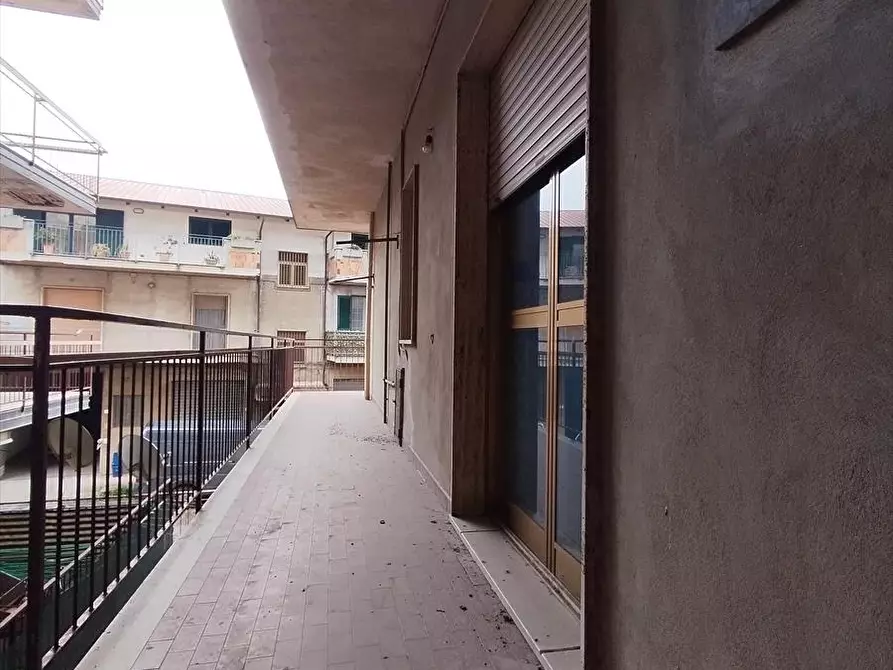 Immagine 11 di Appartamento in vendita  a Taurianova