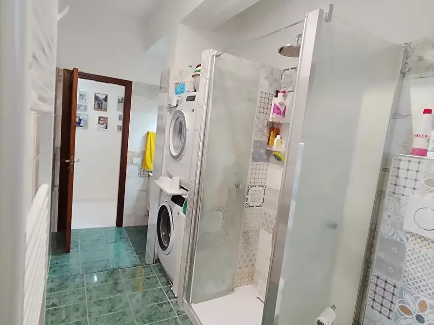 Immagine 10 di Appartamento in vendita  a Gioia Tauro