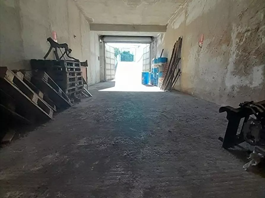 Immagine 17 di Deposito   a Taurianova