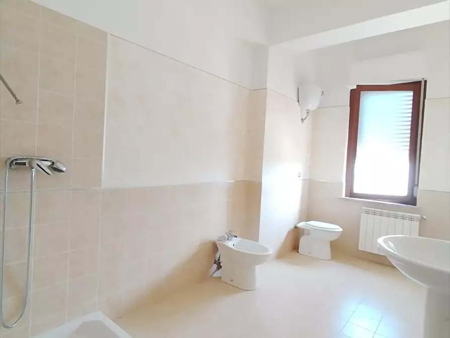 Immagine 9 di Appartamento in vendita  a Gioia Tauro