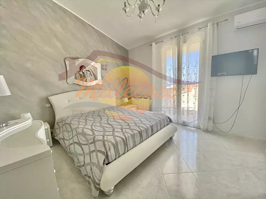 Immagine 14 di Villa in vendita  in plemmirio a Siracusa