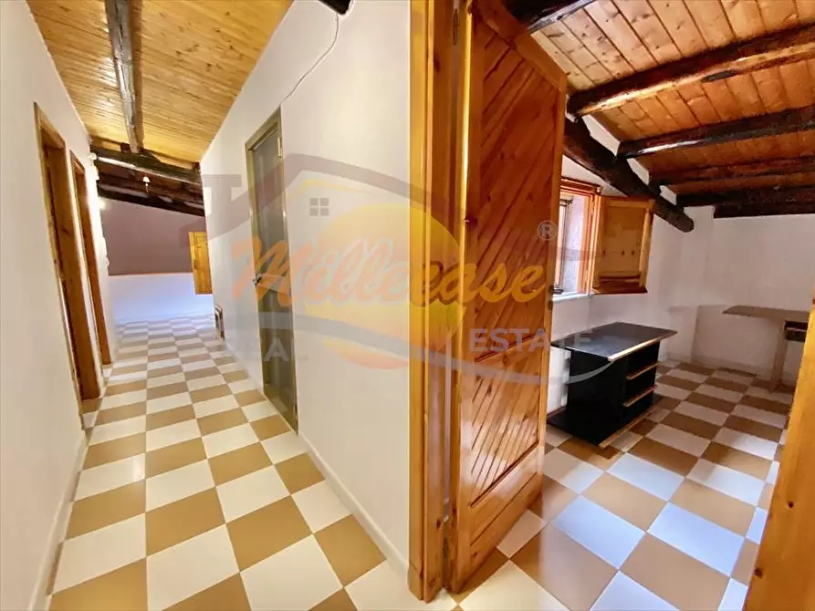 Immagine 15 di Villa in vendita  in VIA MARIA LIUGI MONTI a Siracusa