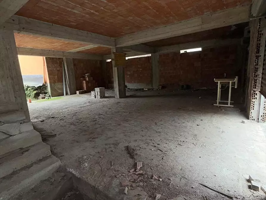 Immagine 9 di Rustico / casale in vendita  a Taurianova