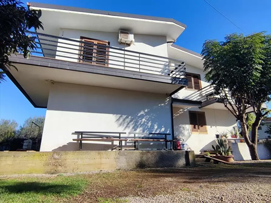 Immagine 2 di Casa indipendente in vendita  a Taurianova
