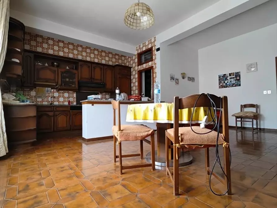 Immagine 1 di Appartamento in vendita  in via montessori a Taurianova