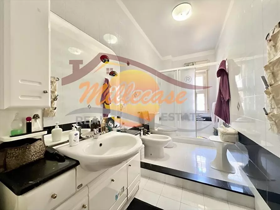 Immagine 11 di Appartamento in vendita  in via fillioley a Siracusa