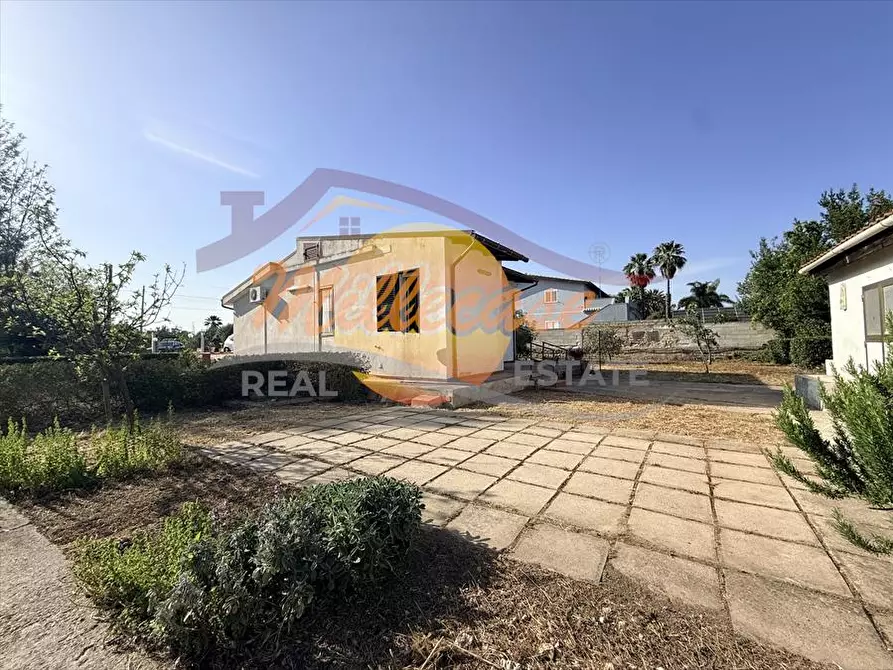 Immagine 3 di Villa in vendita  in TIVOLI a Siracusa
