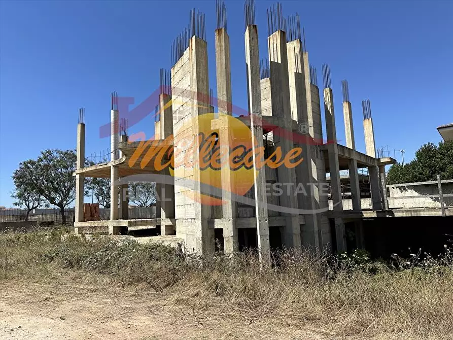 Immagine 18 di Villa in vendita  in via maria luigi monti a Siracusa