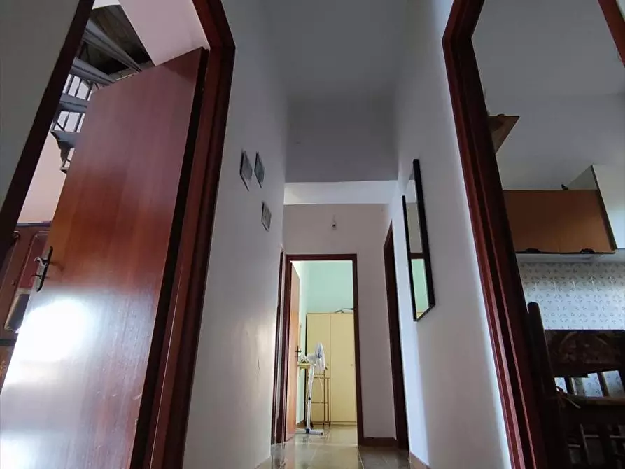 Immagine 6 di Appartamento in vendita  a Cinquefrondi