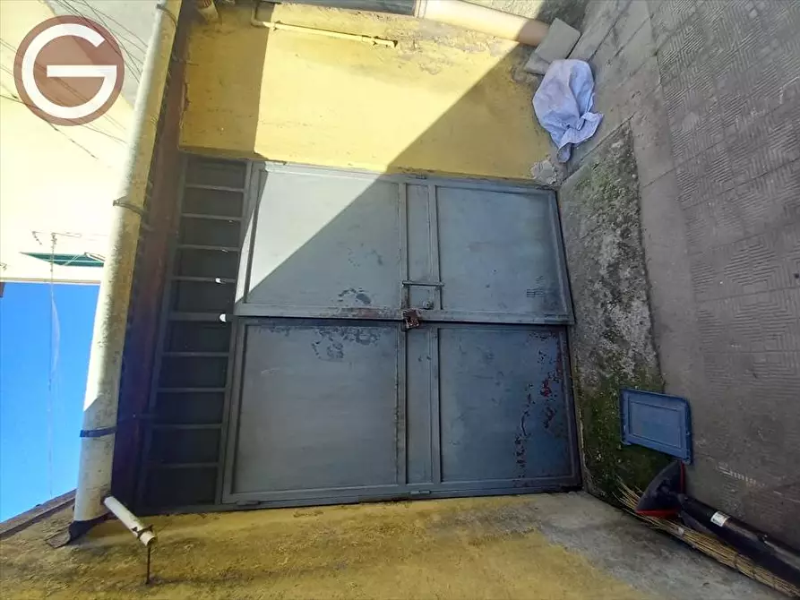 Immagine 19 di Appartamento in vendita  a Cinquefrondi