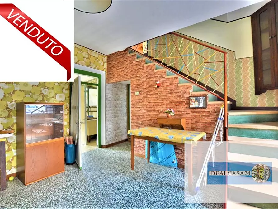 Immagine 1 di Casa indipendente in vendita  in Montecassiano Via Monreale 42 a Montecassiano