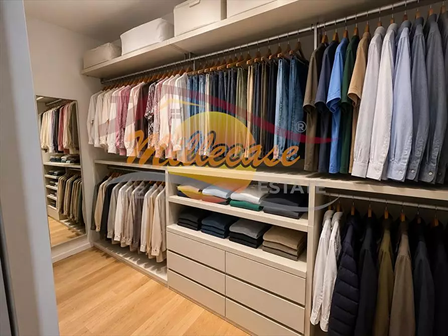 Immagine 22 di Villa in vendita  in VIA LUIGI MONTI a Siracusa