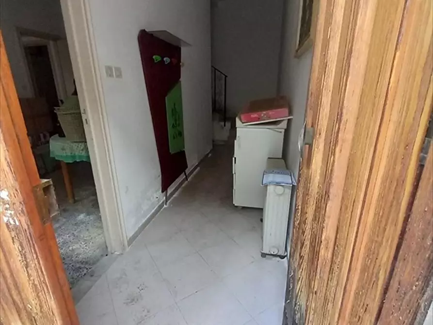 Immagine 2 di Casa indipendente in vendita  a Cittanova