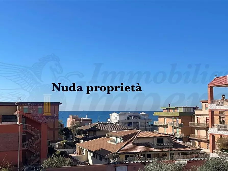 Immagine 25 di Appartamento in vendita  in Via Gran Bretagna 66/A a Pomezia