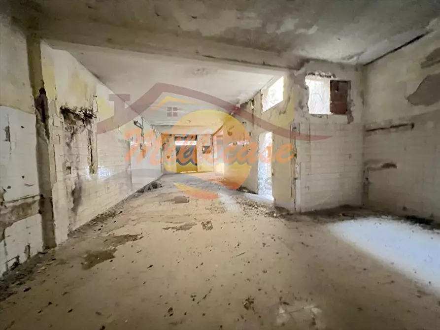 Immagine 15 di Locale commerciale in vendita  in VIA PIAVE a Siracusa