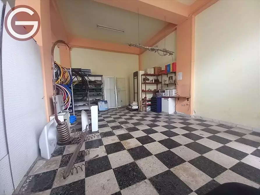 Immagine 6 di Locale commerciale in vendita  a Polistena