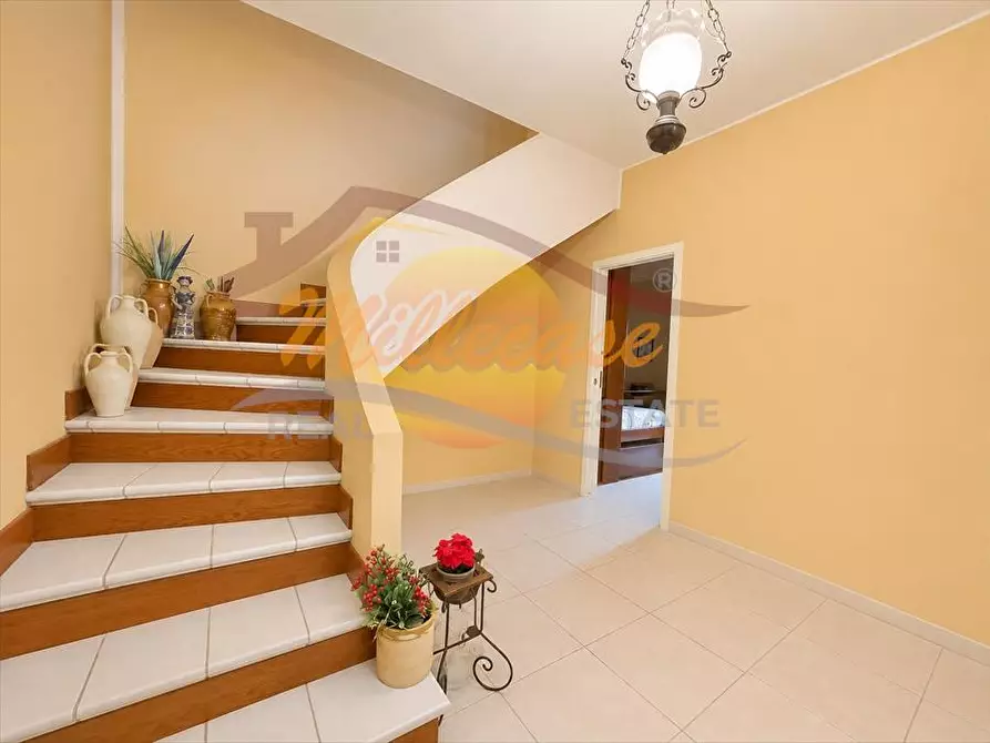 Immagine 17 di Villa in vendita  in via priamo a Siracusa