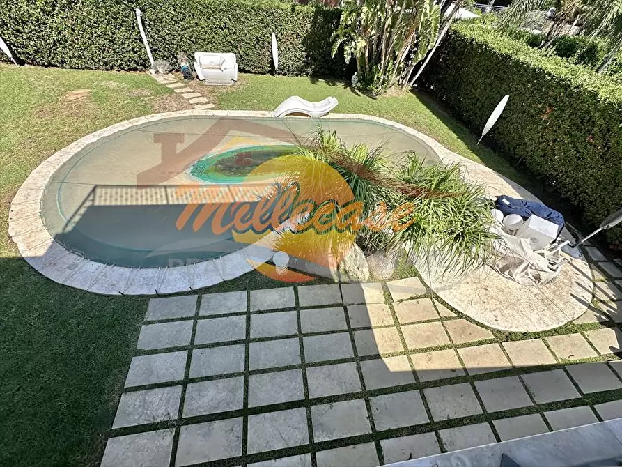 Immagine 5 di Villa in vendita  a Siracusa