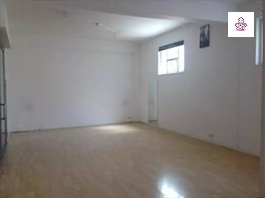 Immagine 9 di Locale commerciale in vendita  in via del mandorlo  a Trapani