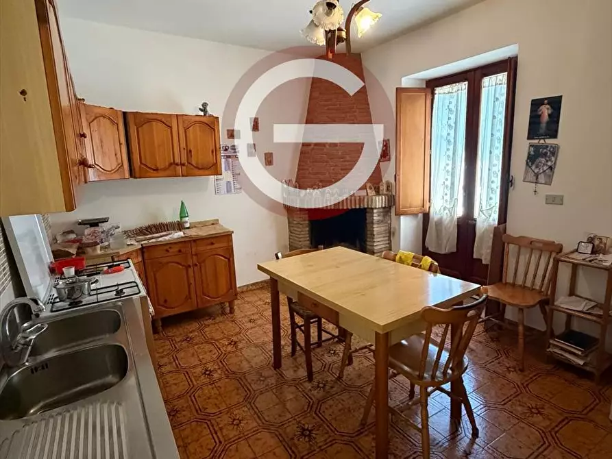 Immagine 2 di Casa indipendente in vendita  a Taurianova