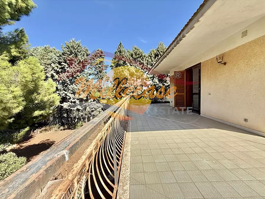Immagine 9 di Villa in vendita  in via mar di bering a Siracusa