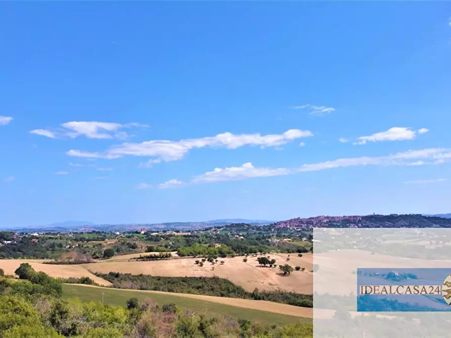 Immagine 10 di Terreno edificabile in vendita  a Treia