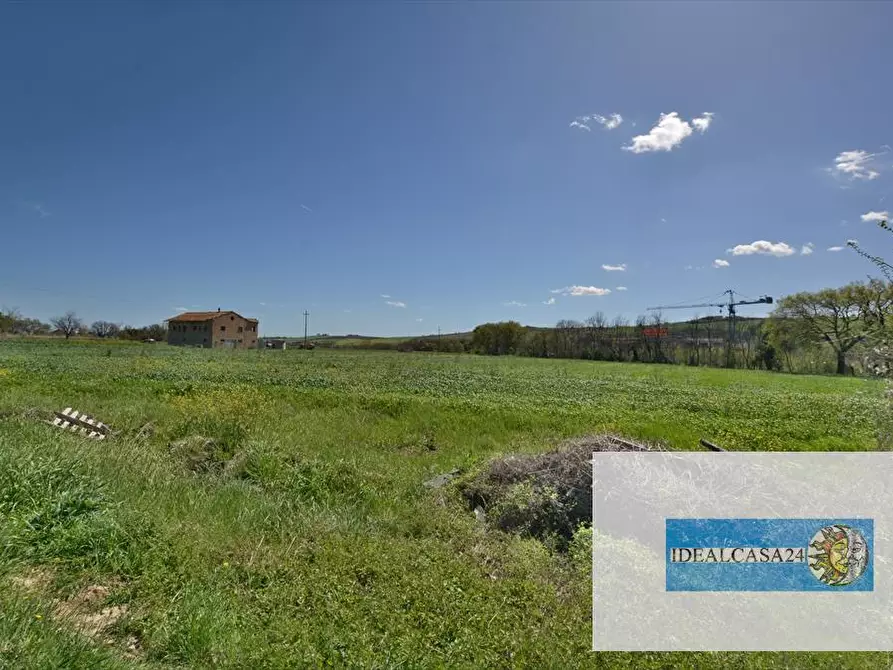 Immagine 10 di Terreno edificabile in vendita  in Tolentino Via Marco Biagi  a Tolentino