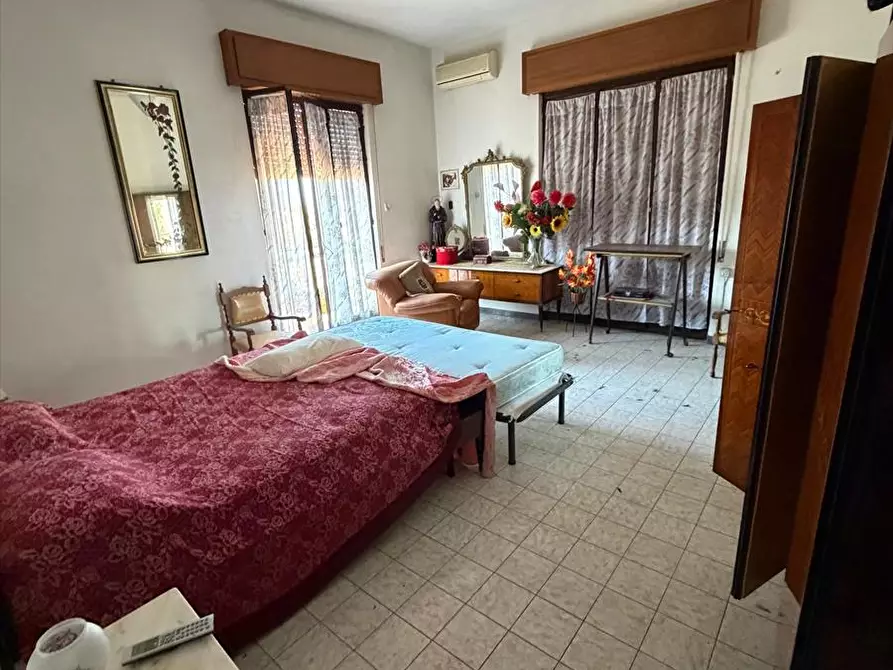 Immagine 11 di Appartamento in vendita  a Polistena