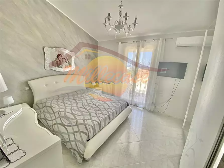 Immagine 3 di Villa in vendita  in plemmirio a Siracusa