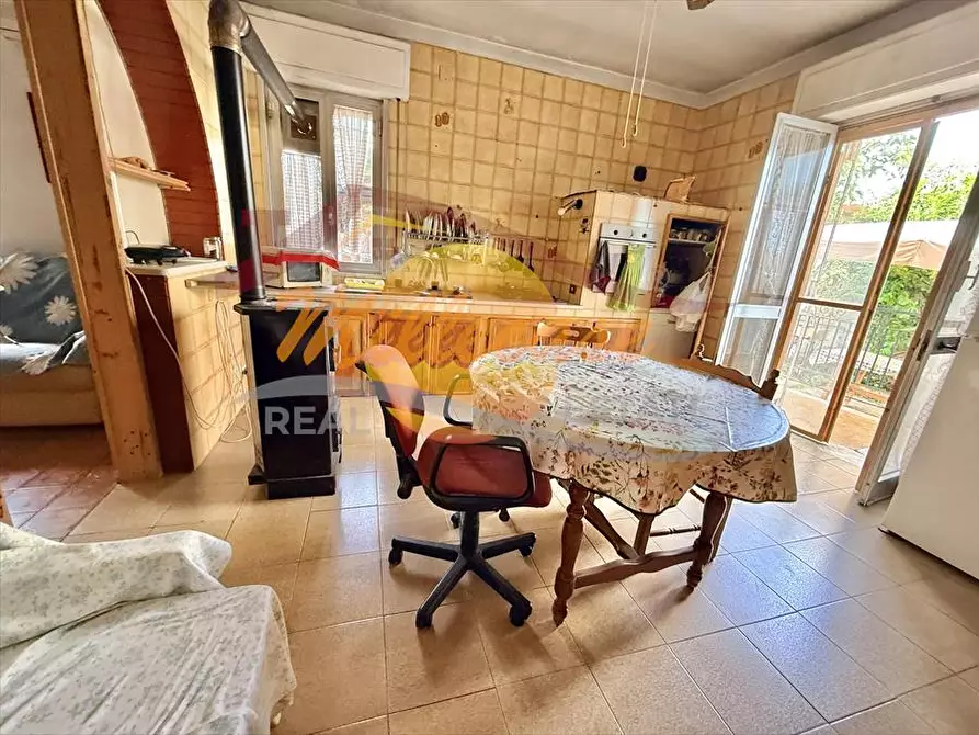 Immagine 11 di Villa in vendita  in VIALE GARRONE a Siracusa