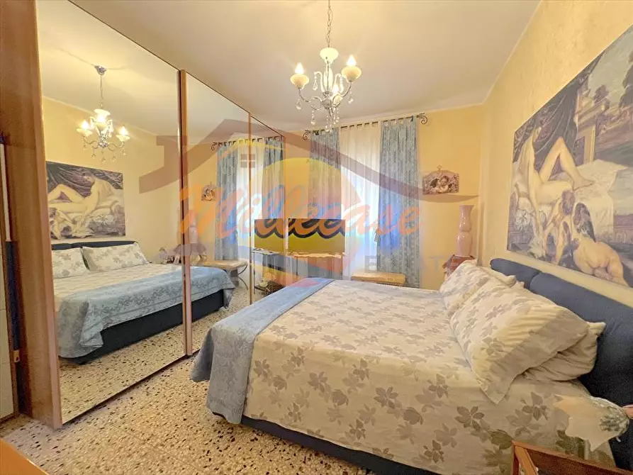 Immagine 13 di Appartamento in vendita  in via luigi cassia a Siracusa