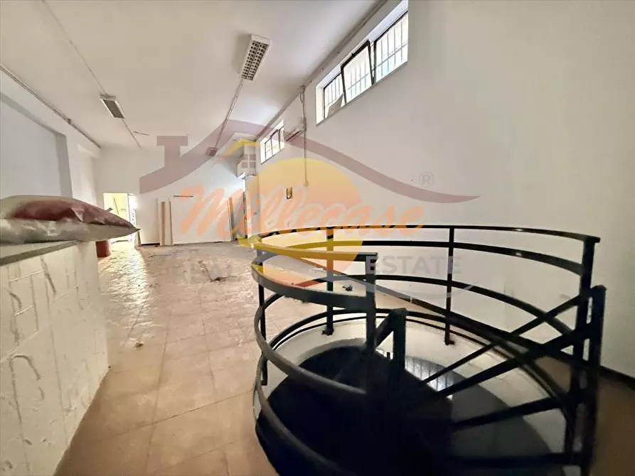 Immagine 10 di Locale commerciale in vendita  in VIALE ZECCHINO a Siracusa