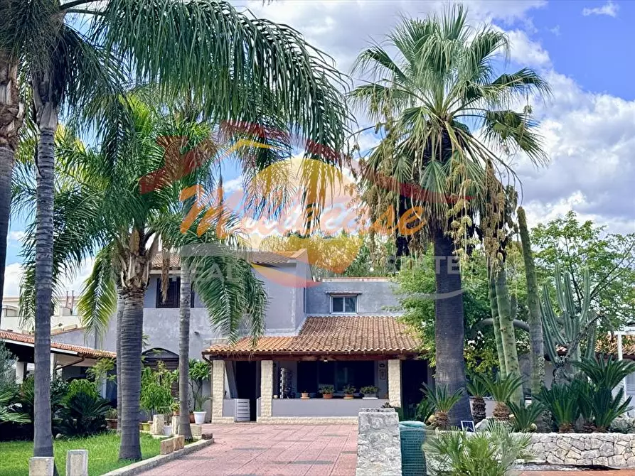 Immagine 1 di Villetta a schiera in vendita  in via lido sacramento a Siracusa