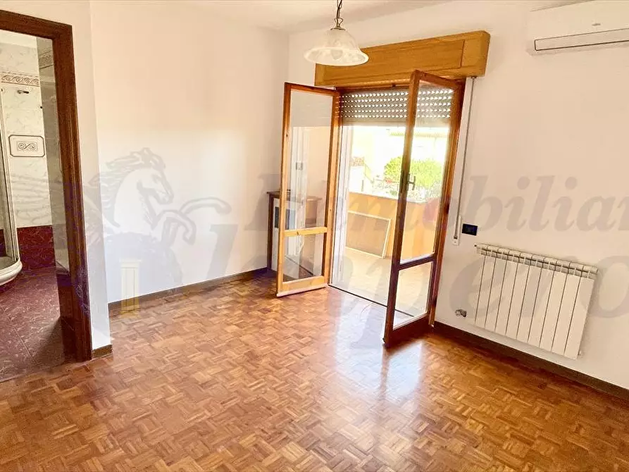 Immagine 15 di Villa in vendita  in Via Corleone n. 1 a Pomezia