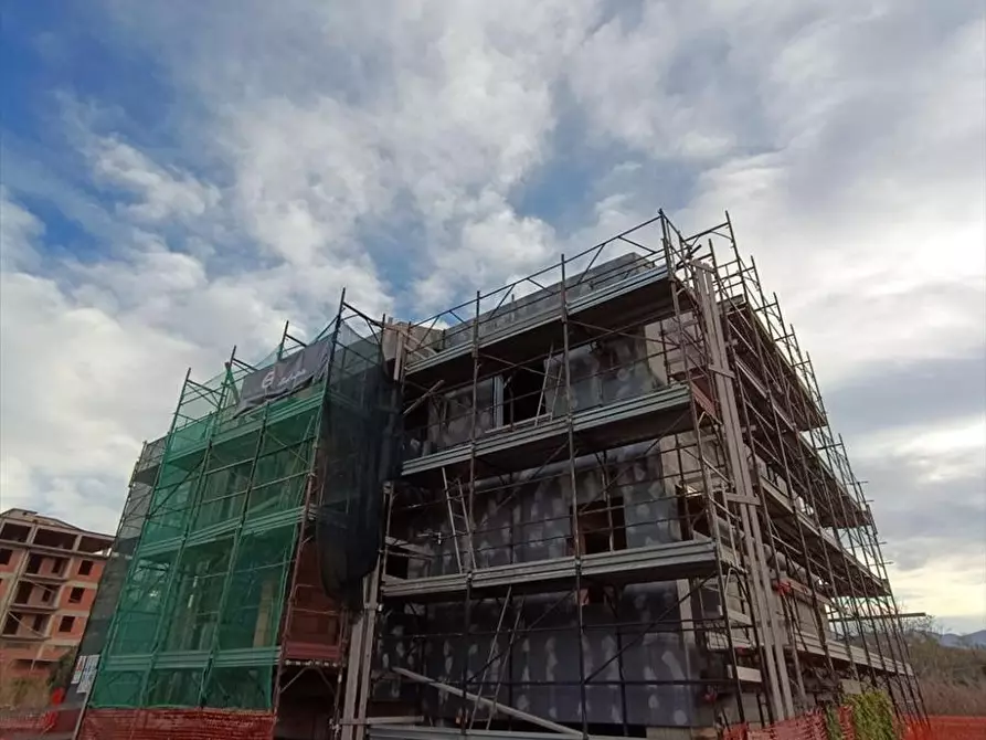 Immagine 12 di Villa in vendita  a Taurianova