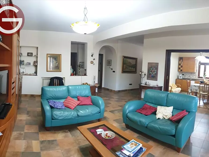 Immagine 8 di Villa in vendita  a Taurianova
