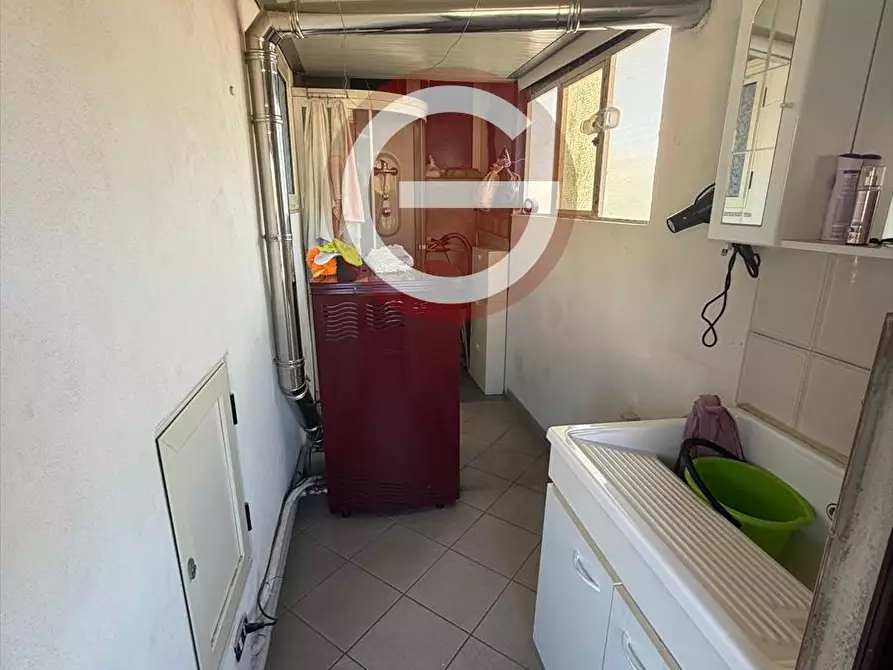 Immagine 20 di Appartamento in vendita  a Cinquefrondi