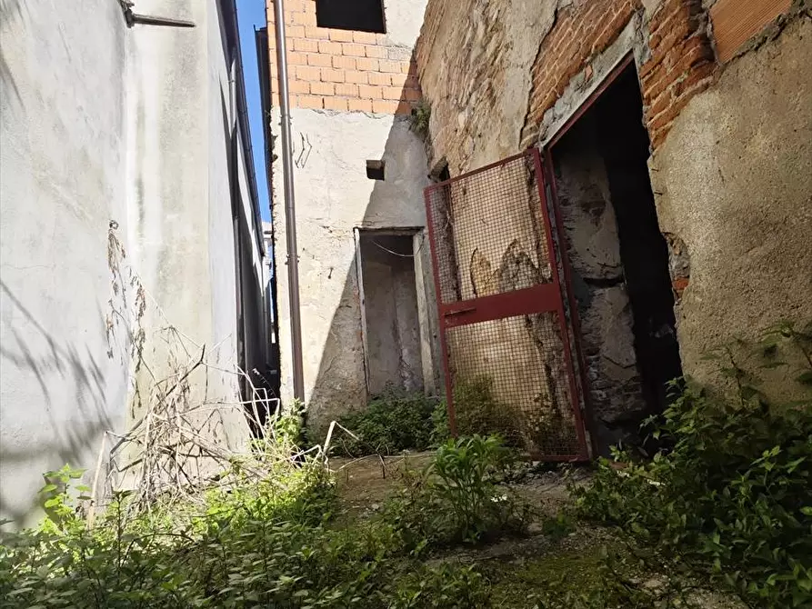 Immagine 15 di Casa indipendente in vendita  a Taurianova