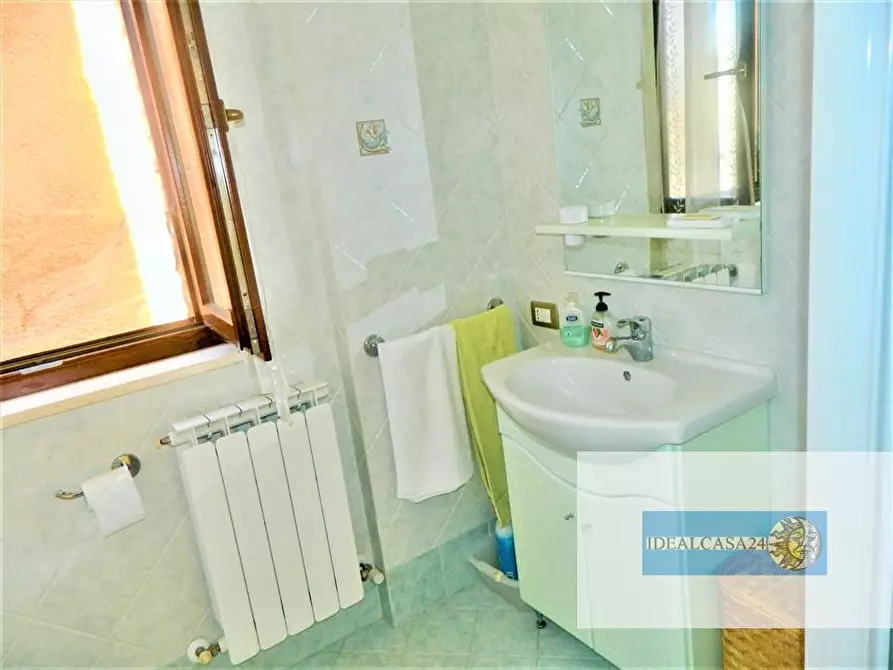 Immagine 23 di Appartamento in vendita  in Loro Piceno Via Regina Margherita n. 57 a Loro Piceno