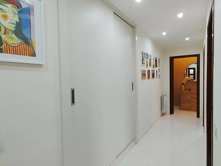 Immagine 5 di Appartamento in vendita  a Gioia Tauro