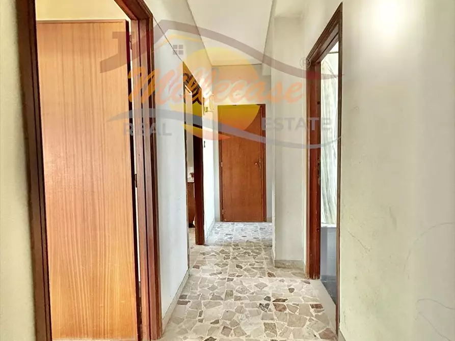 Immagine 11 di Appartamento in vendita  in VIA MASCALUCIA a Siracusa