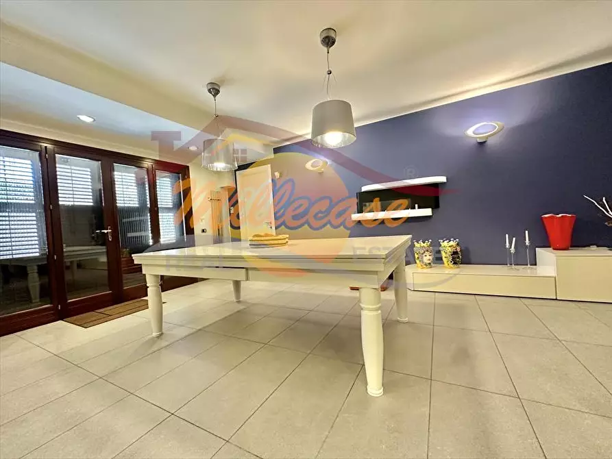 Immagine 25 di Villa in vendita  a Siracusa